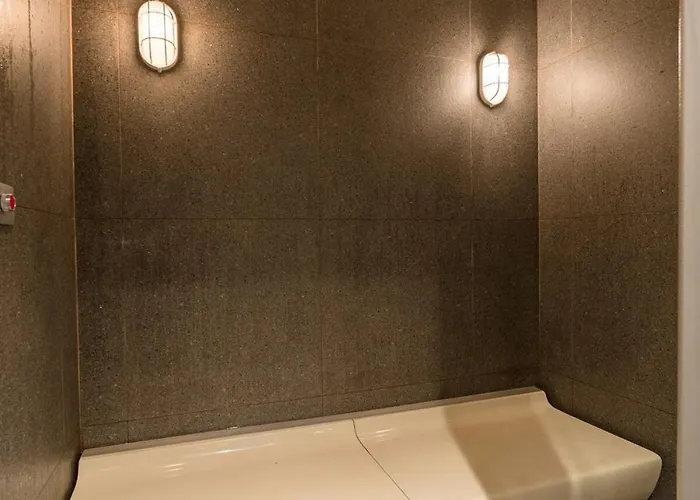 Apartment 1br - Pool, Gym, Rooftop, Bts, Coworking Space - 10 Min Nana Plaza - - New Building - 24 7 Security *